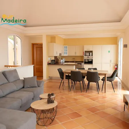 Villa Ourmadeira - Palheiro Eagle Funchal (Madeira)