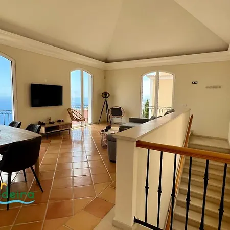 Ourmadeira - Palheiro Eagle Villa Funchal (Madeira)